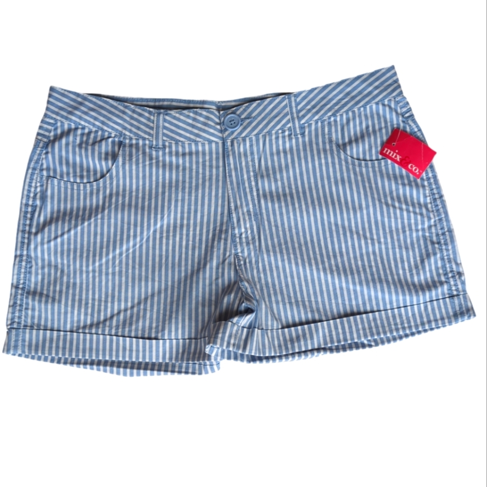 NWT Mix & Co. Stripe Cuffed Woven Shorts M Blue White